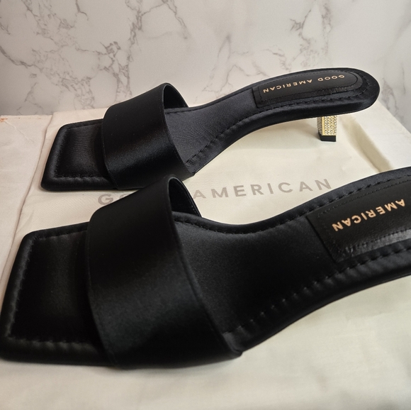 Good American Slide Sandal Mules - Black Satin - Picture 4 of 7